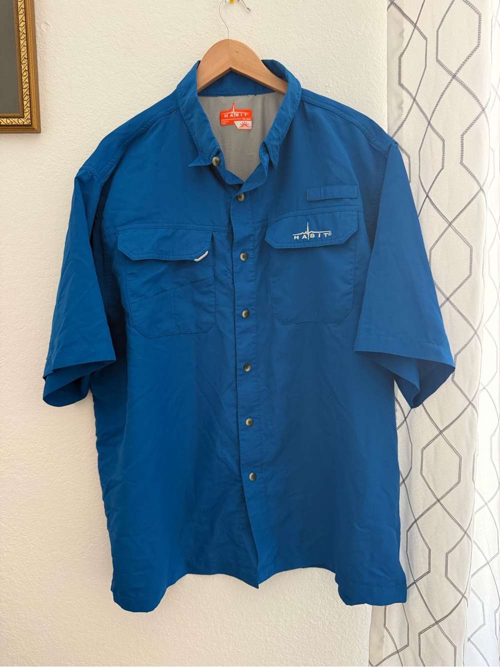Habitat Men’s Short-Sleeve Button-Down Shirt in Royal Blue